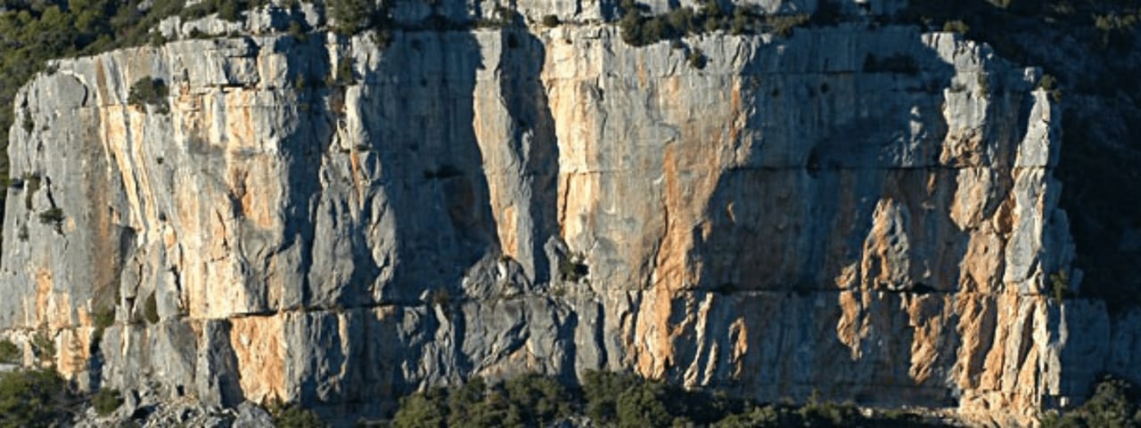 The reopened Châteaudouble climbing site