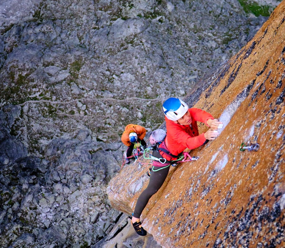 Solveig Korherr climbing Histoire sans Fin at the Petit Clocher du Portalet